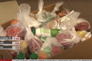 Німецька ідея, втілена у Львові: місцеві волонтери організували банк їжі для нужденних