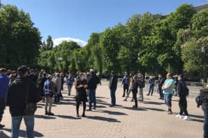 Спор и провокация возле парка Славы: как проходит чествование памяти павших во II мировой – включение
