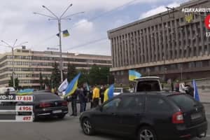 Автопробег с флагами Украины и ЕС провели в Запорожье