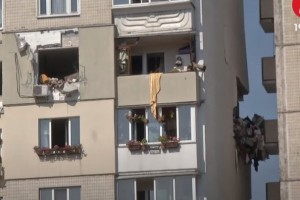 Взрыв на Позняках: со дня трагедии прошло 9 месяцев, но в квартиры до сих пор не заселили все семьи – причины