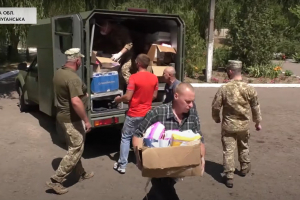 Военные привезли помощь в прифронтовую больницу Луганской области – какая там ситуация