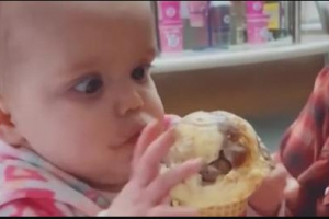 Смішна реакція малюків, які вперше пробують морозиво – відео