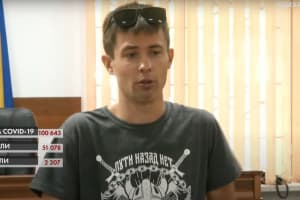 Обвиняли в хулиганстве во время протеста: суд закрыл дело против ветерана АТО Овчаренко