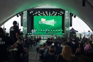 У Києві відбулася урочиста церемонія відкриття 49-го Київського міжнародного кінофестивалю "Молодість"