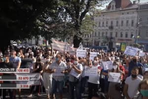 Чернівці протестами відстояли скасування карантину: як аргументували вимоги містяни