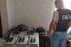 СБУ разоблачила две российские ботофермы – подробности