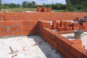 Державна архітектурно-будівельна інспекція закликала не звертатися до посередників