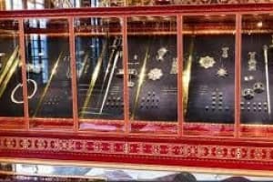Пограбування на мільярд: як поліція Берліна затримала підозрюваних у викраденні діамантів у Дрездені – сюжет