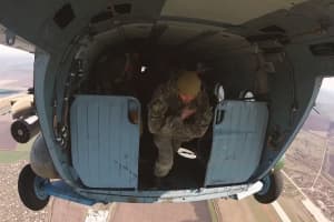 Дякую нашим мужнім воїнам за небо: українська співачка присвятила пісню десантникам до дня ДШВ