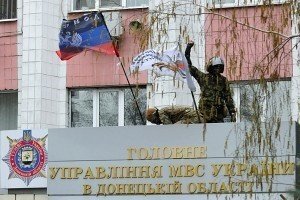 На Донеччині сепаратисти захопили двох військових у заручники - ЗМІ