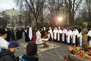 Пам'ять про Голодомор: як українці віддали шану знищеним поколінням народу України