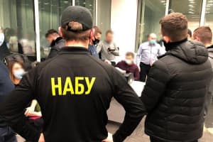 Руководителя порта "Черноморск" задержали при получении взятки в $250 тысяч