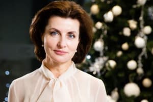 "Чудова традиція, яку ми впроваджуємо в Україні": Фонд Порошенка та "Солідарна молодь" передадуть дітям 1000 Свято-боксів – Марина Порошенко