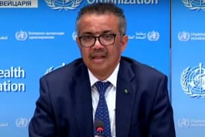 Це пародія, що в деяких країнах медики і групи ризику досі не вакциновані – голова ВООЗ