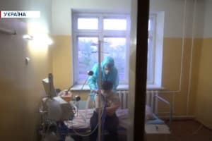 Втома медиків уже колосальна, багато хто думає звільнятися – професор медицини