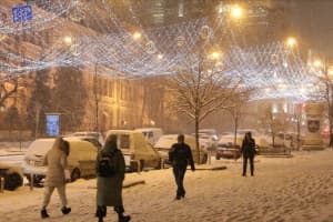 Столицу заснежило: на улицы города наконец-то пришла настоящая зима – фото