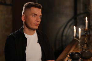 "Зеленський не ватник і не малорос, а Порошенко – найефективніший верховний головнокомандуючий": волонтер Віталій Дейнега у "Рандеву"