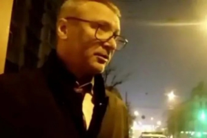 Нетрезвый заместитель вице-премьера Уруского водил машину, толкал полицейских и угрожал должностью – подробности