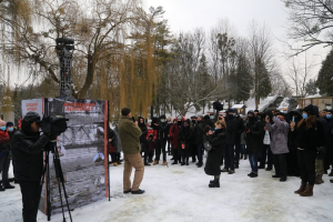 Во Львове установили копию диспетчерской башни Донецкого аэропорта 