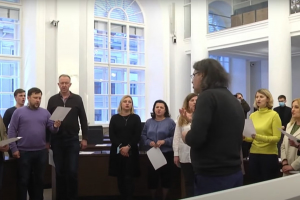 В горсовете Львова создали хор депутатов: как проходят репетиции и что поют