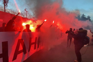 "Суспільство не довіряє даному вироку" – як пройшла акція на підтримку Стерненка під резиденцією Зеленського
