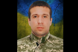 Стало відомо ім'я бійця, який загинув напередодні в районі Мар'їнки