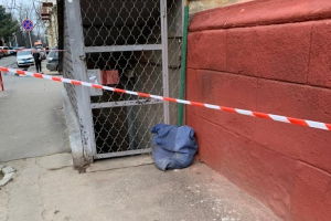 Ужасное убийство в Одессе: тело пожилой женщины нашли в мешке возле школы