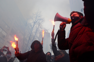 "Покажіть нам справедливість!": акція протесту під Офісом президента