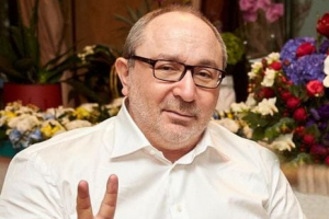 Ринки, кафе і навіть історичні будівлі: журналісти показали мільярдний "спадок Кернеса" в Харкові