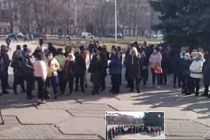 Посилення карантинних обмежень на Полтавщині: підприємці вийшли на протест під ОДА