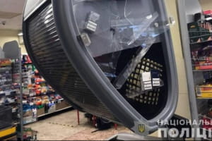 Погром супермаркета в Маріуполі: суд арештував чоловіка без права застави