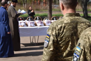 Українські військові в ООС відзначили Світле Христове воскресіння – фотогалерея