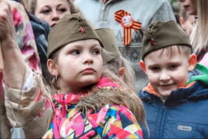 "Патріотичне виховання" по-кремлівськи: як окупанти зомбують юних кримчан на службу Путіну