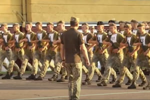 Как во Львове военные готовятся к праздничному параду ко Дню Независимости – сюжет