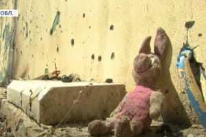 Обстріл окупантами Авдіївки: наслідки і як оговтуються місцеві жителі – репортаж 