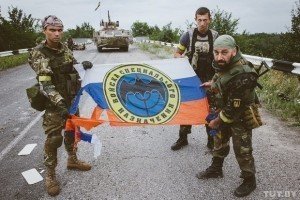 Українські бійці відбили атаку терористів, захопили 46 чеченців і знайшли зброю у храмі УПЦ МП