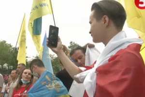 Вече и концерт по случаю Дня Независимости Беларуси в парке Шевченко в Киеве – включение