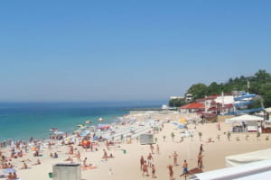 Вода на міських пляжах Одеси непридатна для купання – МОЗ