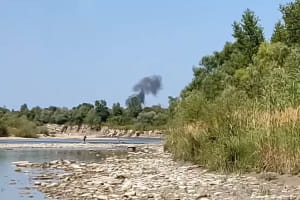 Момент падения самолета на Прикарпатье попал на видео