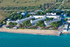 СБУ викрила в Києві зловмисників, які заробляли на лікуванні російських військових у Криму