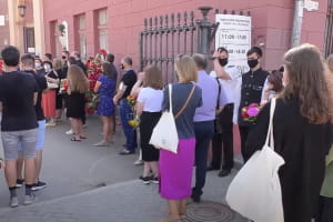 "Один из выдающихся отечественных художников современности": в Одессе провели в последний путь Александра Ройтбурда