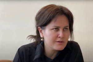 Нетерпиме ставлення до жінок і знецінення мистецтва: афганська режисерка закликала не вірити талібам