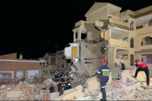 У Валенсії обвалився триповерховий будинок із відпочивальниками: триває пошукова операція