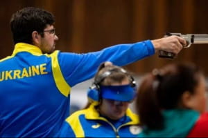 Золото і срібло у плаванні та бронза у стрільбі з пістолета: Україна здобула вже 80 медалей на Паралімпіаді-2020