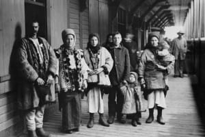 Почали підкорення Канади 130 років тому: що відомо про українців, які змінили обличчя країни Кленового Листя