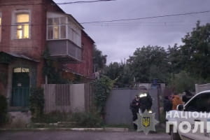 В Харькове семейная ссора закончилась избиением полицейского