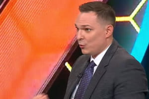 "Влада перерозподіляє власність, щоб правити вічно": експерт про деолігархічний закон