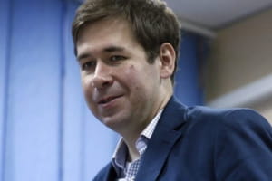 Офис президента давит на НАПК из-за коллекции картин Порошенко – Новиков