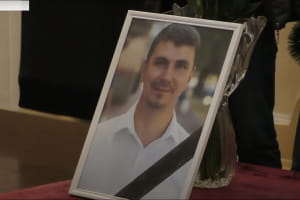 У Чернігові прощаються з нардепом Поляковим: хто з депутатів приїхав і що кажуть з приводу смерті колеги