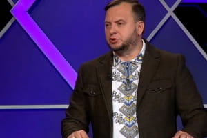 Бізнес Зеленського до його президенства був збитковим, але в декларації він вказав нерухомість за кордоном вартістю $13 млн – Уколов